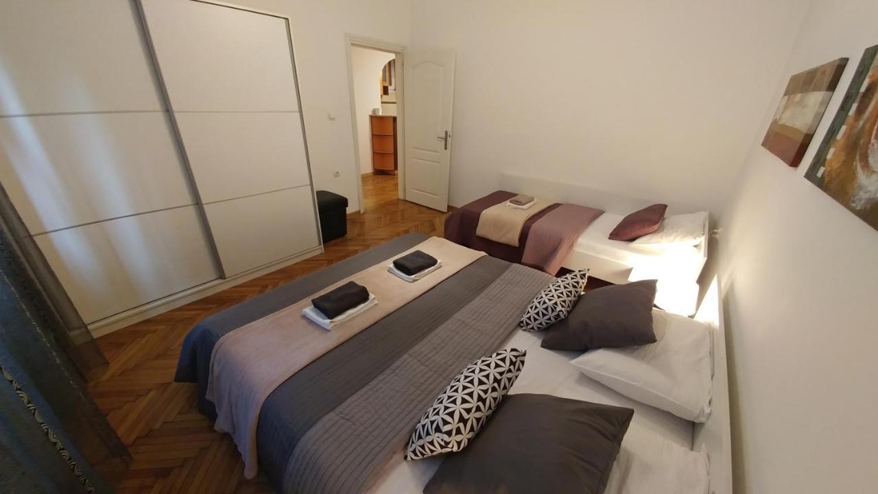 Apartment Marsal Belgrade Extérieur photo